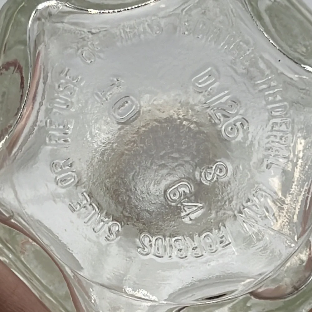 CIRCLE CLEAR CUT GLASS DECANTER VINTAGE with CORK SQUARE TOP